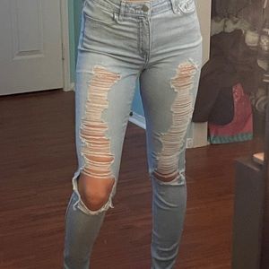 skinny ripped jeans